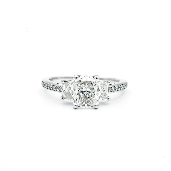 1.32 Carat SI1 E Radiant Cut Diamond 14K White Gold Ring