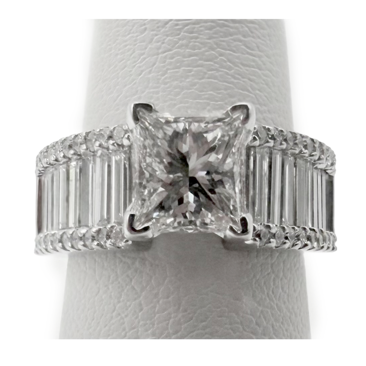 1.08 Carat G VVS2 Princess Cut 14K WR Ring