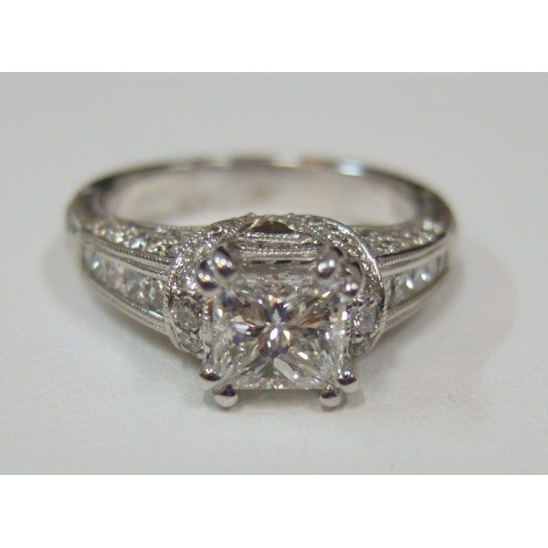 1.02 Carat VS1 E Princess Cut Diamond 18K White Gold Engagement Ring