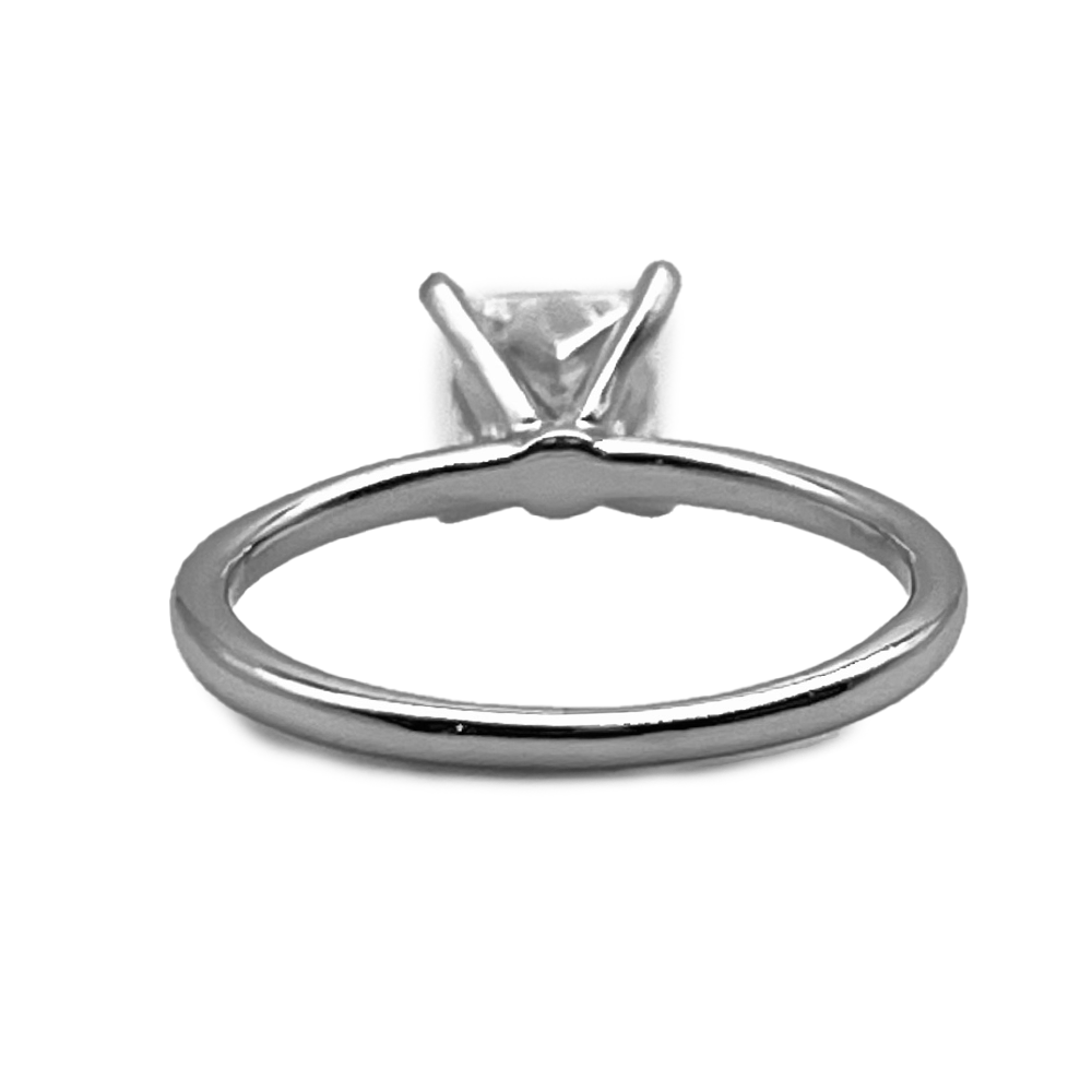 1.12 Carat VS2 E IGI Lab Grown Diamond 14K WG Ring