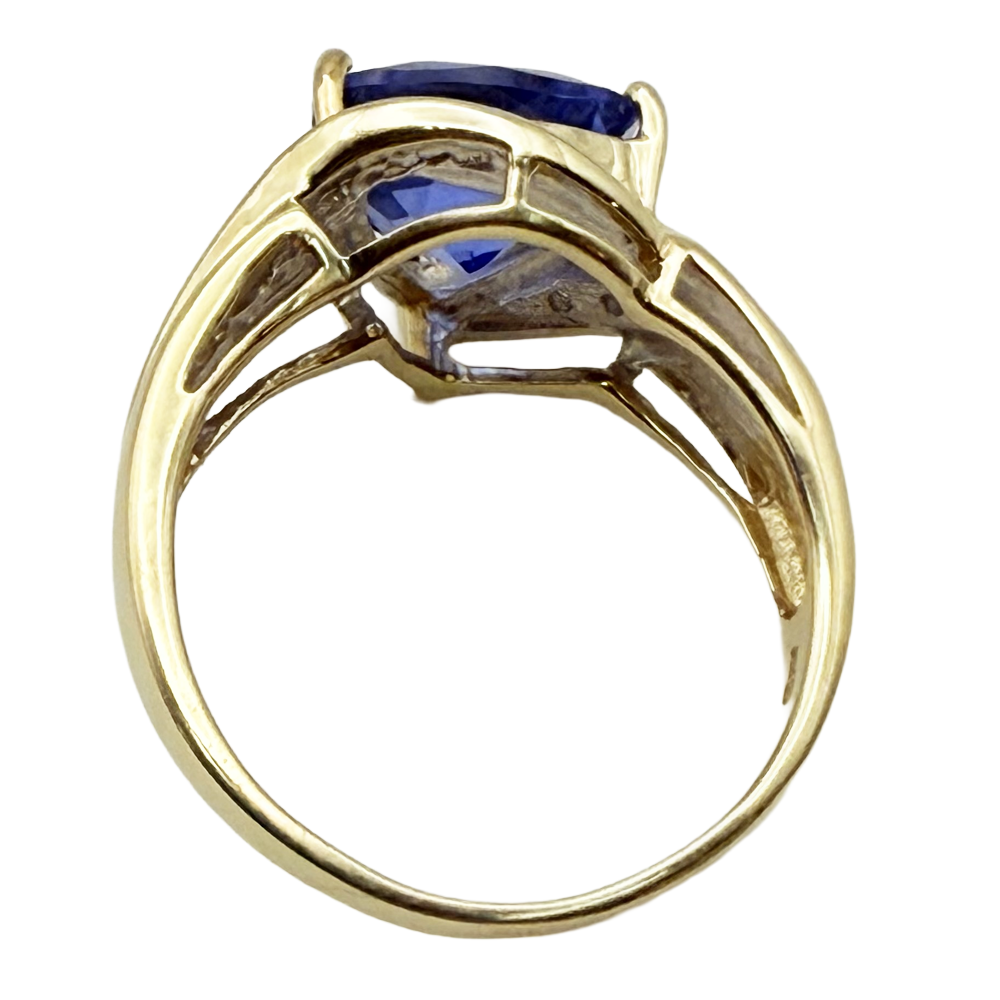 10K Yellow Gold Iolite Diamond Ring