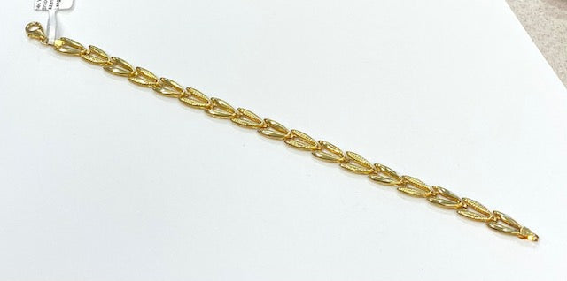 14K Yellow Gold Leaf Design Bracelet