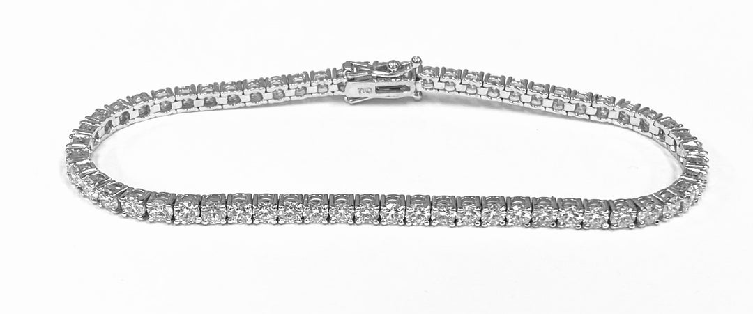 Diamond 18K White Gold Tennis Bracelet 5.66 Carats