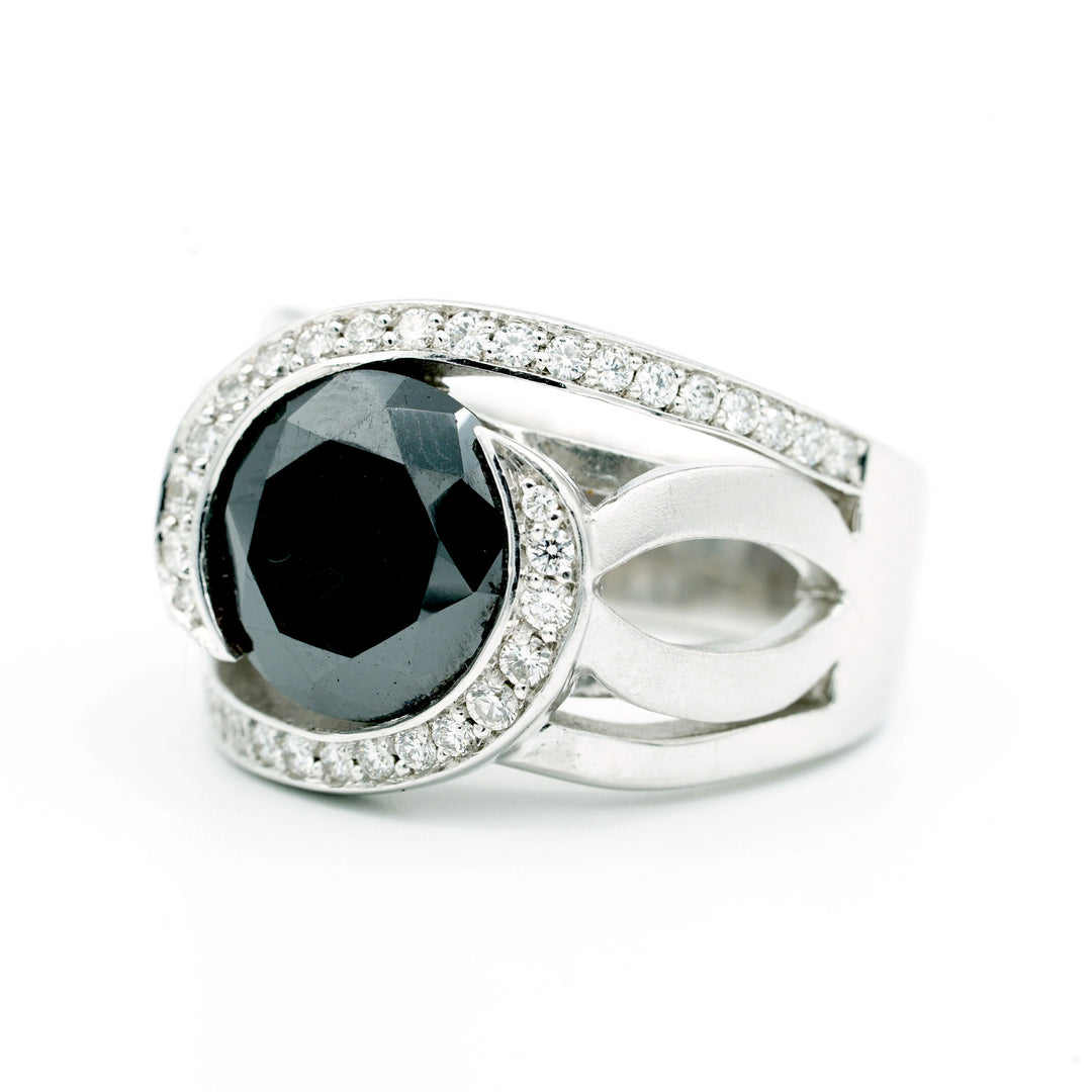 Black Diamond Colorless Diamond 14K White Gold Ring
