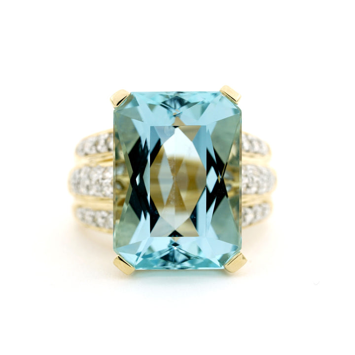 Aquamarine Diamond 18K Yellow Gold Ring