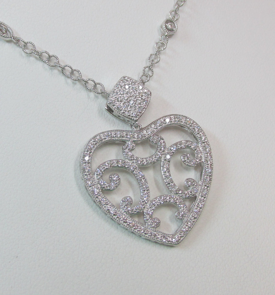 Diamond 14K White Gold Heart Design Pendant & Chain