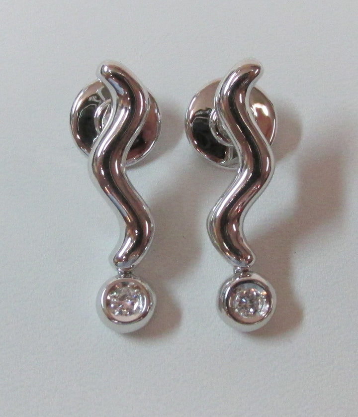 Diamond 18K White Gold Drop Earrings