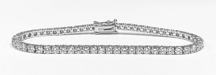 Diamond 18K White Gold Tennis Bracelet 5.66 Carats