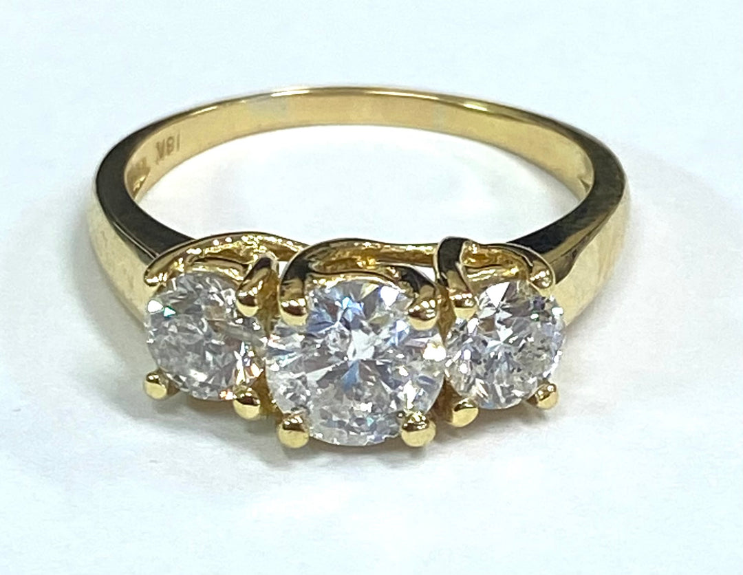 Diamond 18K Yellow Gold Three Stone Ring