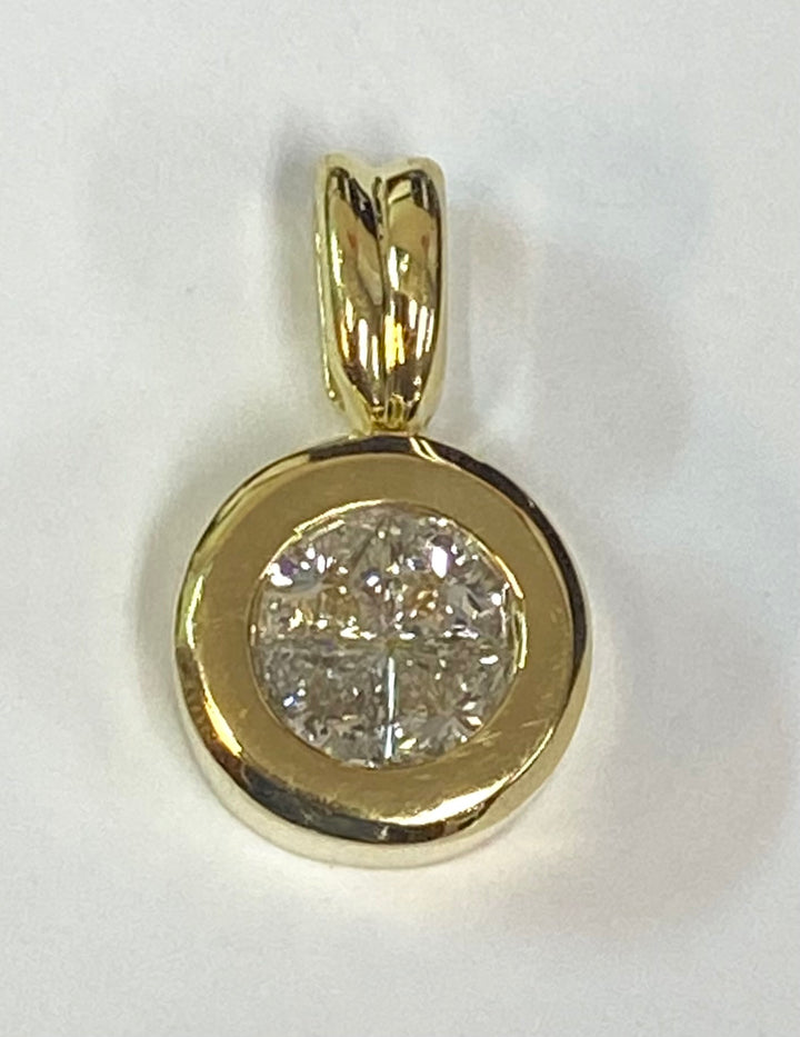 Diamond 18K Yellow Gold Circular Pendant