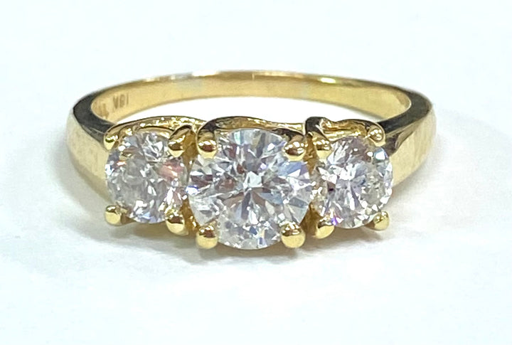 Diamond 18K Yellow Gold Three Stone Ring