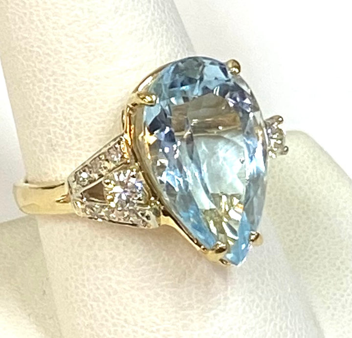 Blue Topaz Diamond 14K Yellow Gold Ring