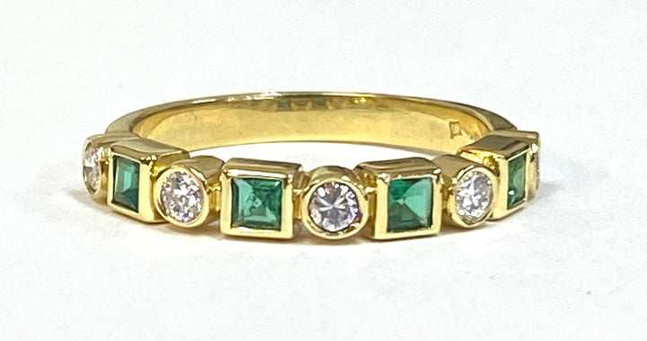 Emerald Diamond 18K Yellow Gold Band Ring