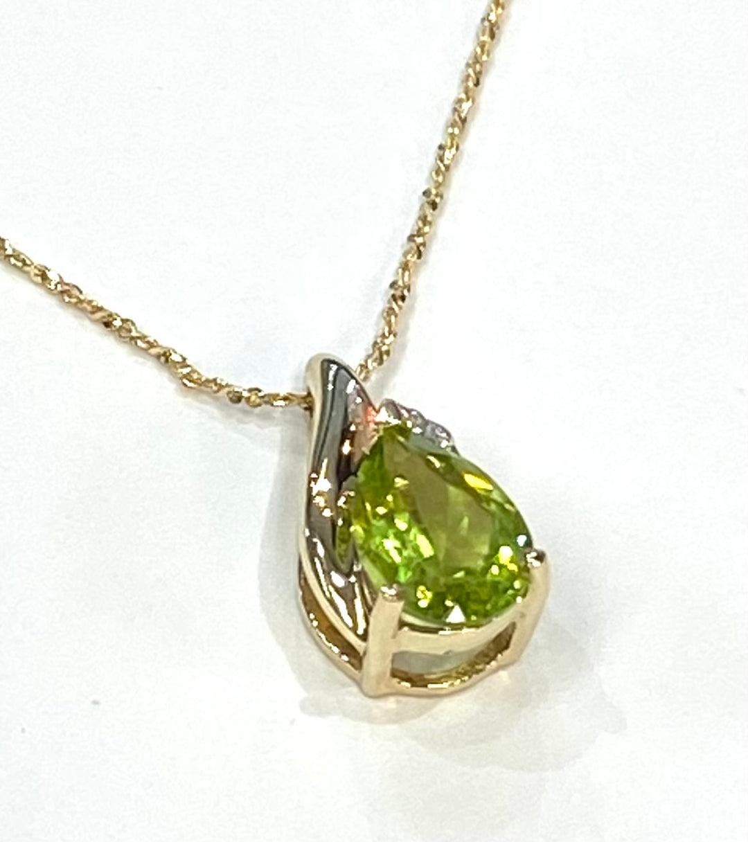 Peridot Diamond 14K Yellow Gold Pendant & Chain