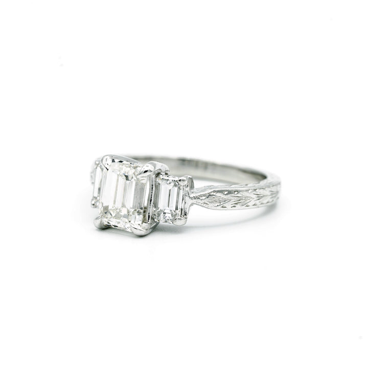 Tacori Diamond Platinum Wedding Ring Set