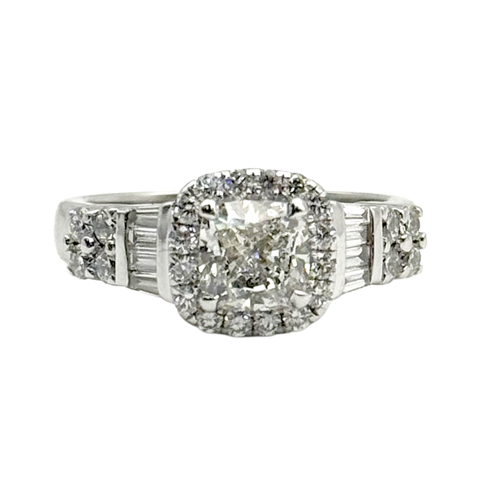 1.02 Carat Cushion Modified Brilliant Cut VS2 H GIA 18K White Gold Ring