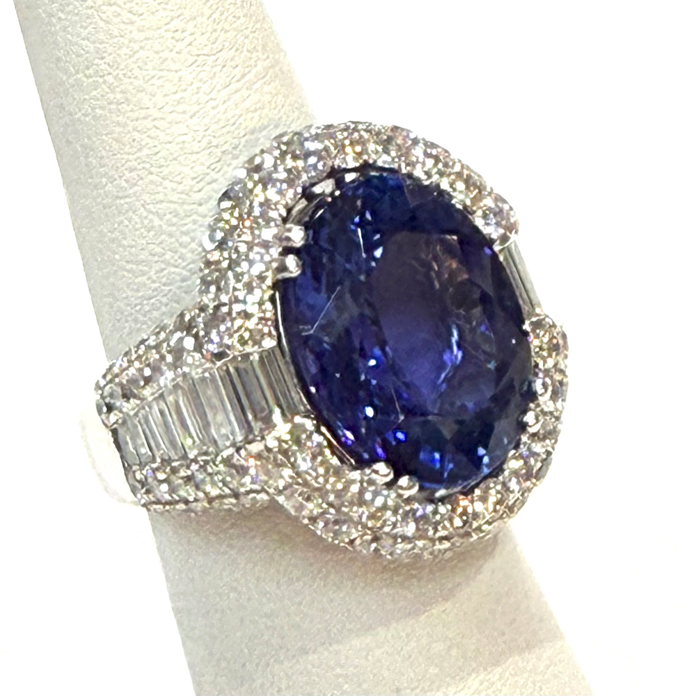 Tanzanite Diamond 18K White Gold Ring