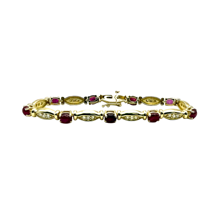 Cabochon Ruby Diamond 14K Yellow Gold Bracelet