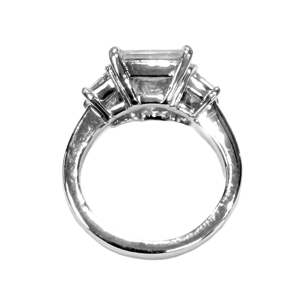 3.52 Carat I VS2 Princess Cut Diamond Platinum Ring