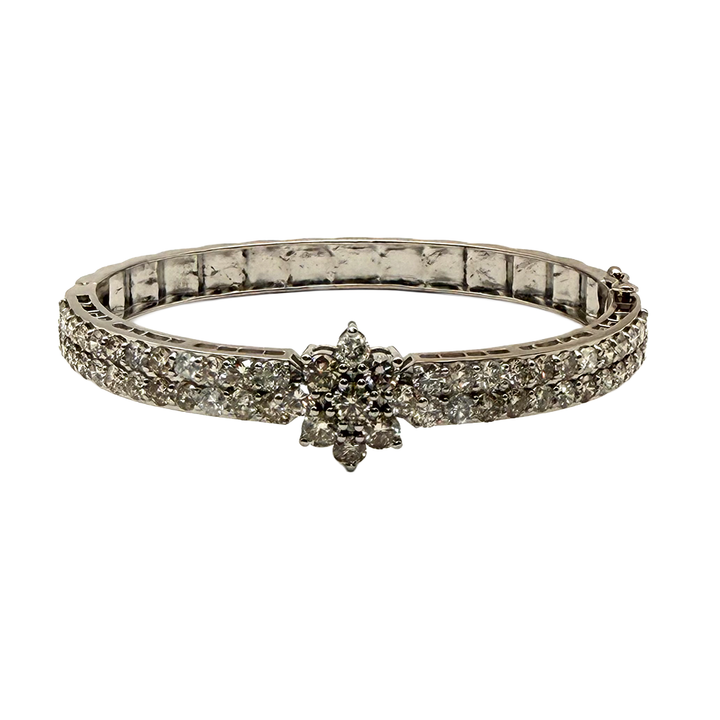 Diamond 16K White Gold Bangle Bracelet