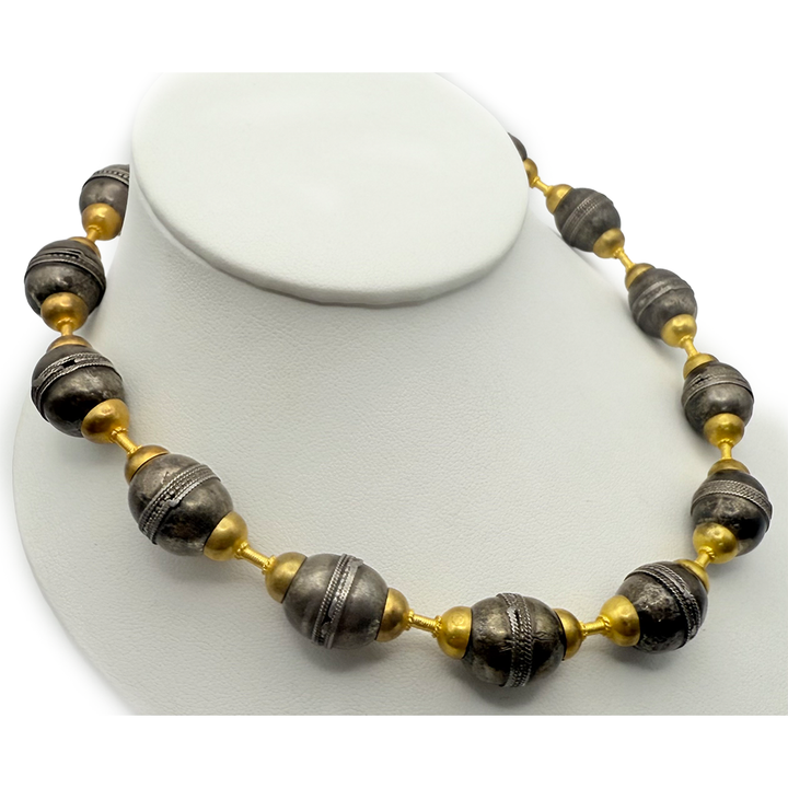 Vintage 18K Yellow Gold & Silver Bead Necklace & Bracelet Suite