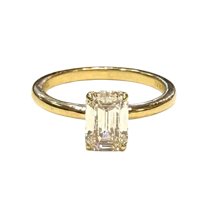 1.08 Carat J VS1 IGI Emerald Cut Diamond 18KYG Ring