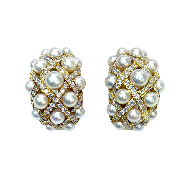 Chanel Perles Matelasse Pearl Diamond 18KYG Clip Earrings