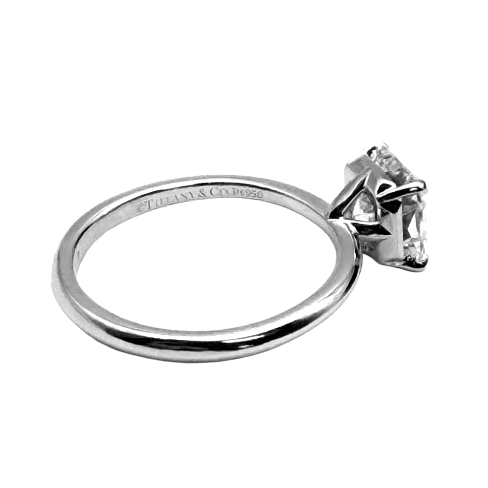 1.47 Carat H VS2 Tiffany True Diamond Platinum Solitaire Ring