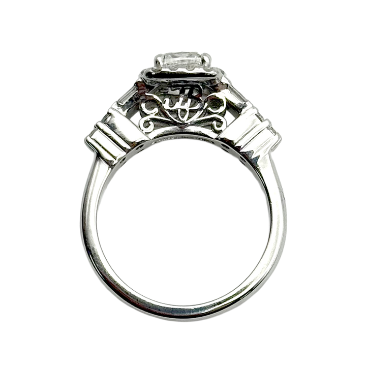 1.02 Carat Cushion Modified Brilliant Cut VS2 H GIA 18K White Gold Ring