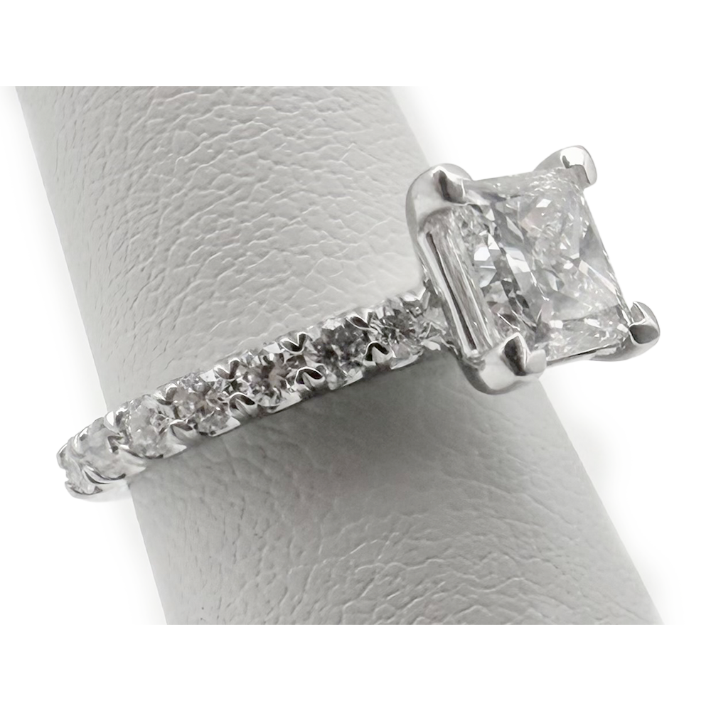 1.50 Carat E SI1 Princess Cut Diamond Platinum Ring